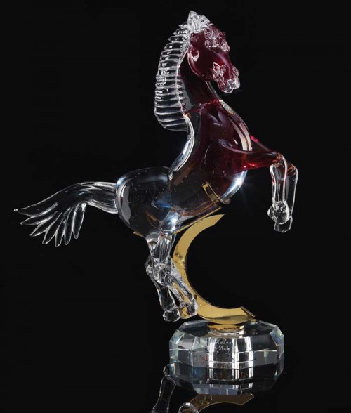 Small crystal / colored horse with base